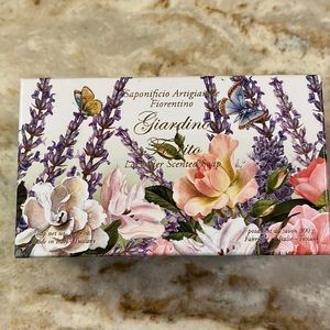 NWT Saponificio Artigianale Fiorentino Lavender Italian Soap